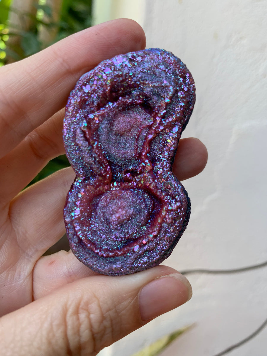 mandskab sollys eftertiden Aura Chalcedony -double rosette - rare purple/red – Alicia Coral Jewels