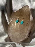 Simple turquoise drop