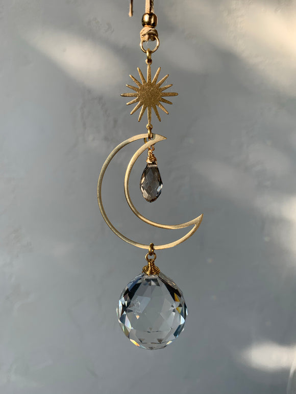 Simple moon Suncatcher -shorty