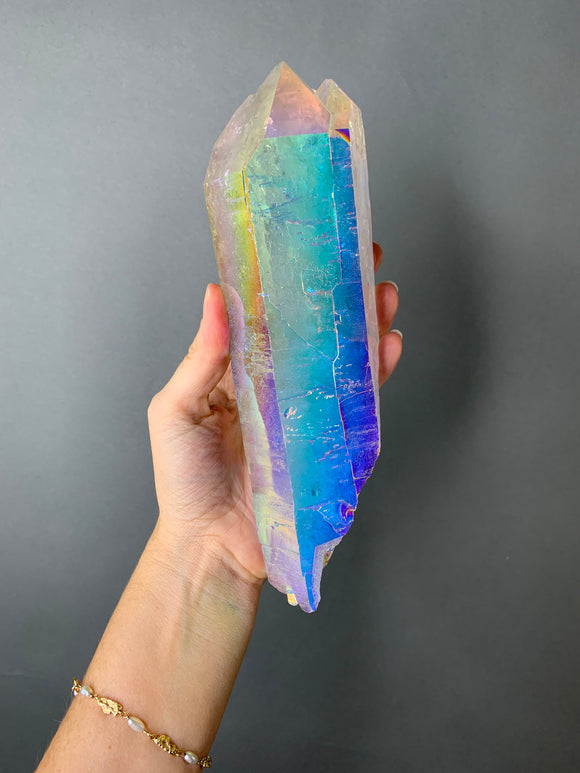 AURORA BOREALIS- ultimate aura Quartz point